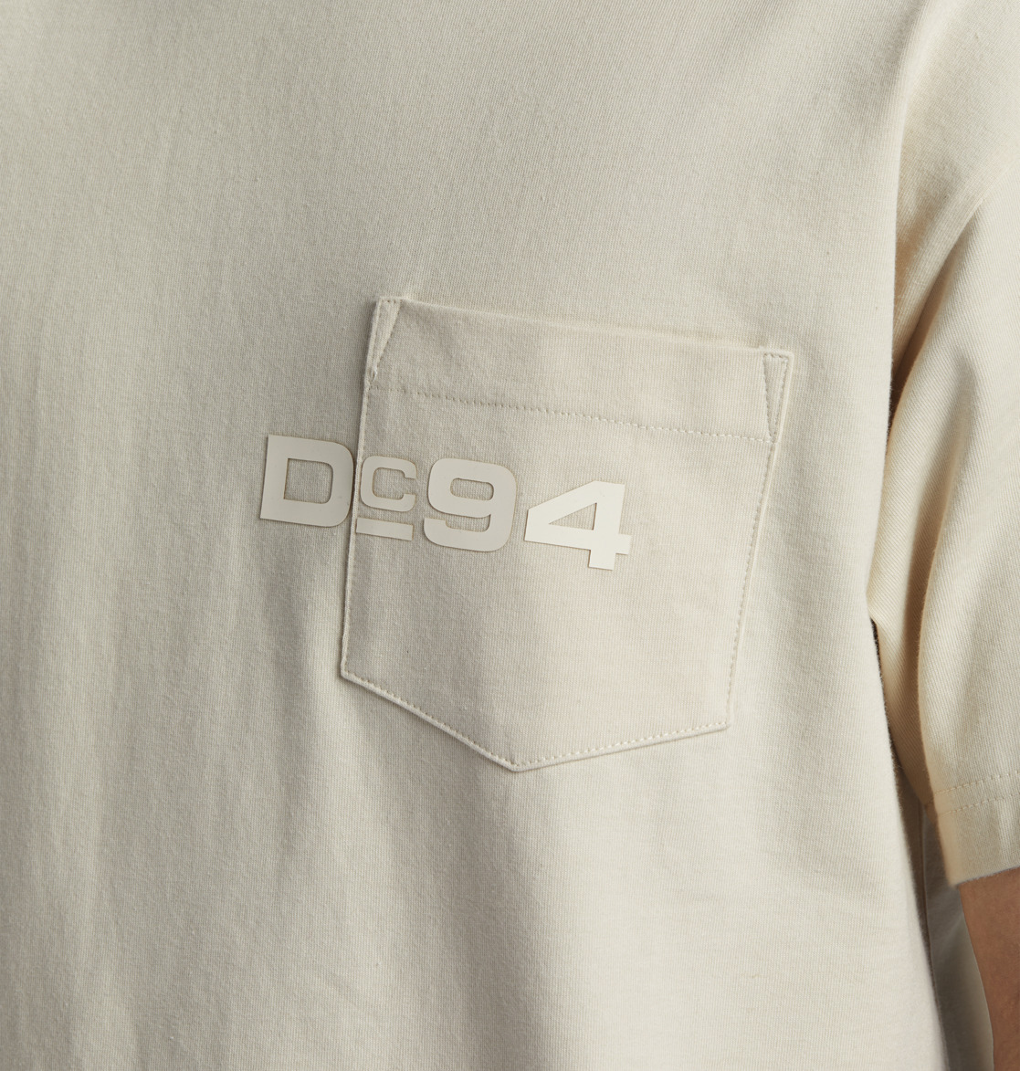 DC 1995 Pocket Men T-Shirt Beige | US-1962JPS