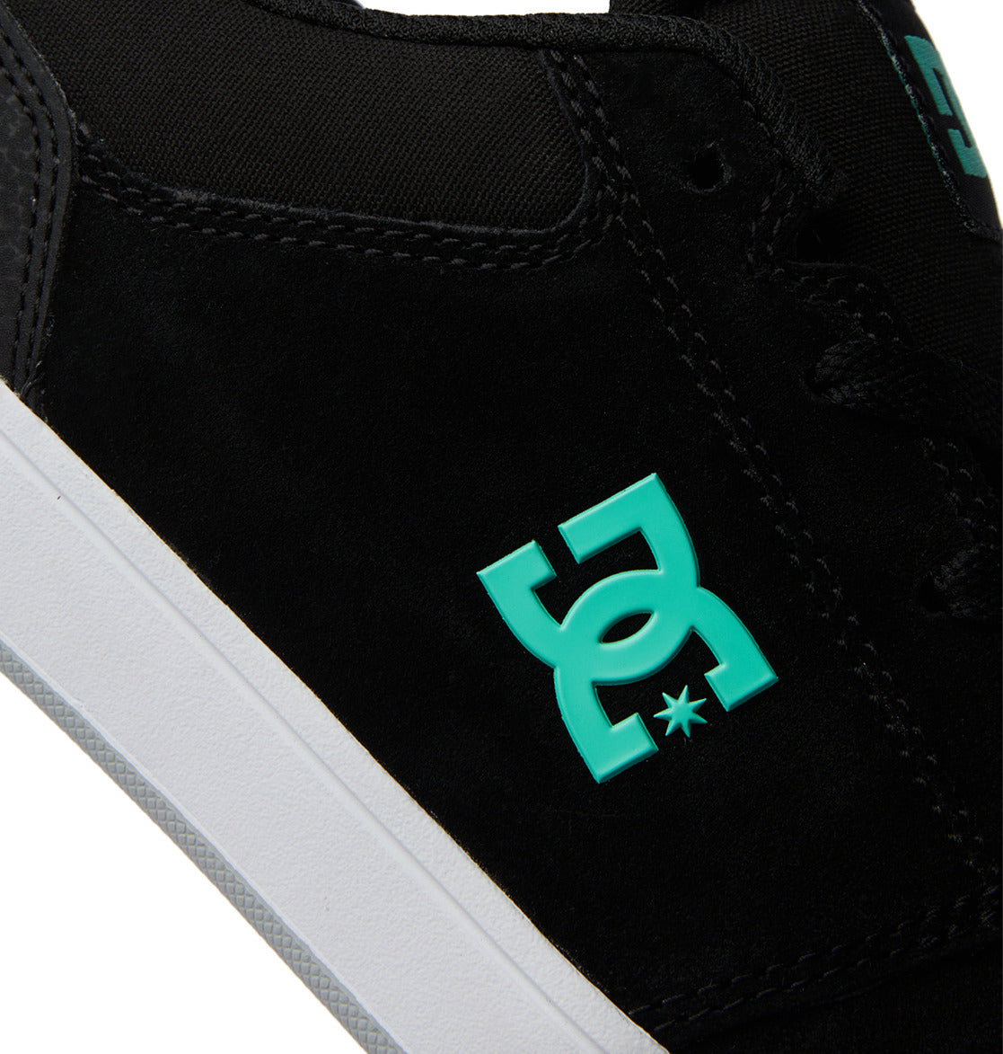 DC Crisis 2 Men Sneakers Black / Green | US-0167ALG