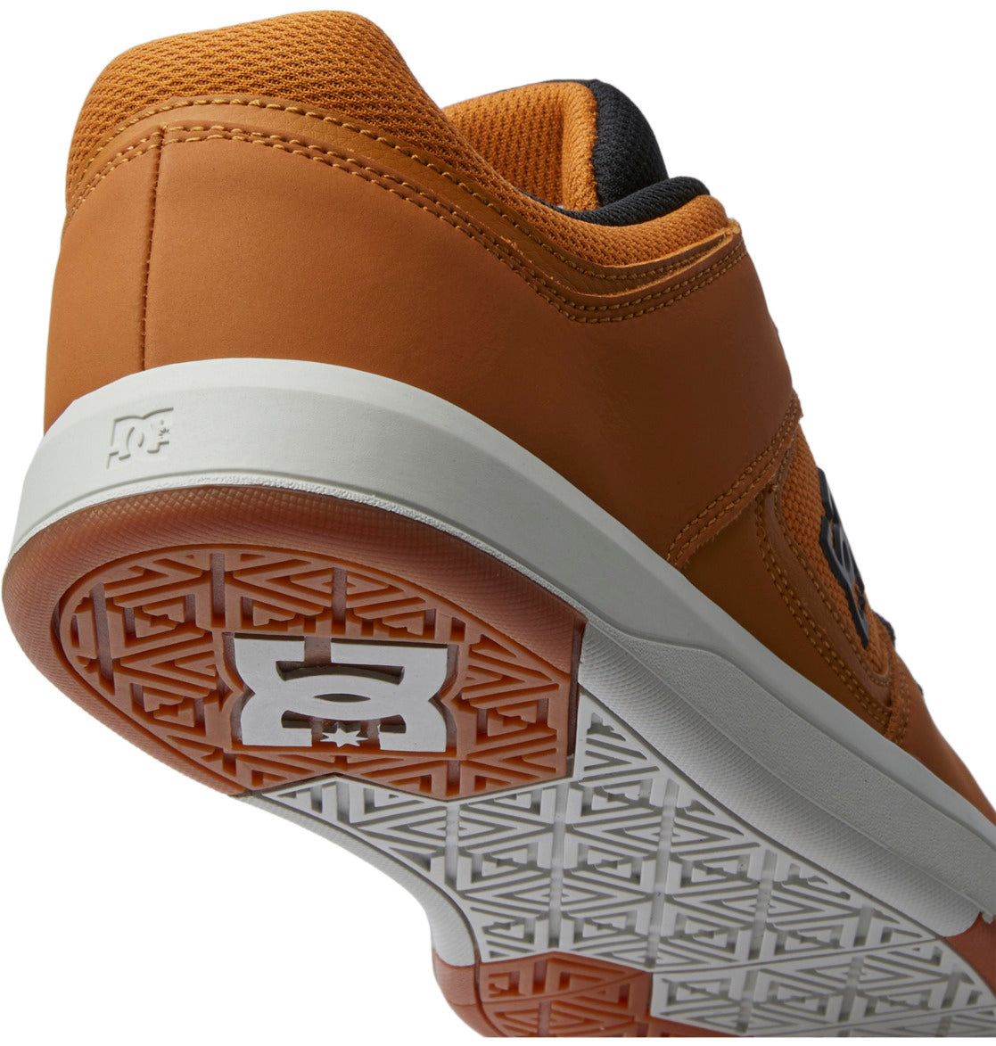 DC Cure Men Sneakers Brown / Black | US-8673BFS