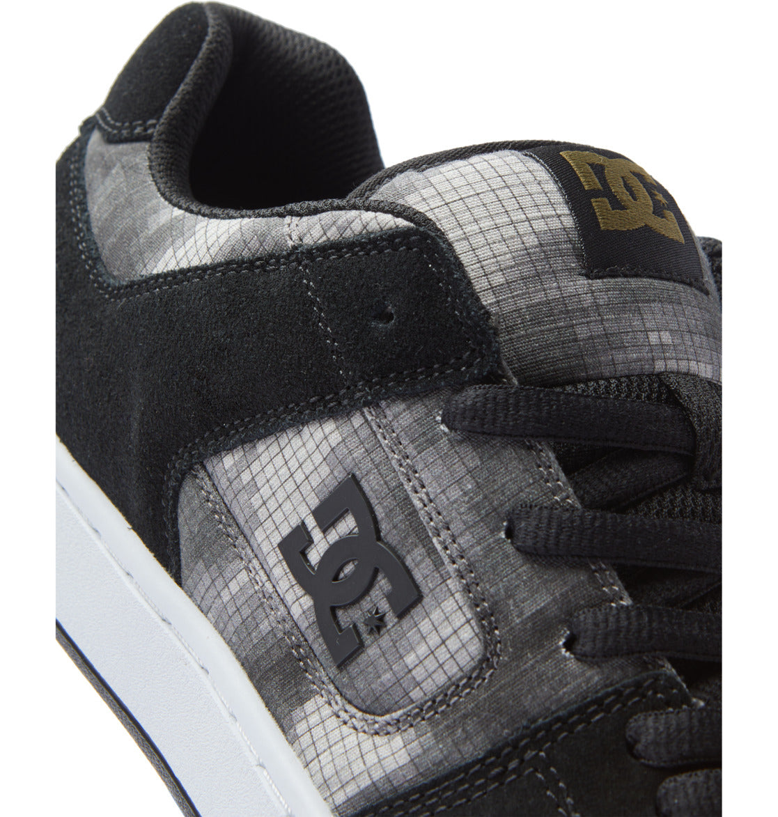 DC Manteca 4 Men Sneakers Black / Camo | US-6704DAC