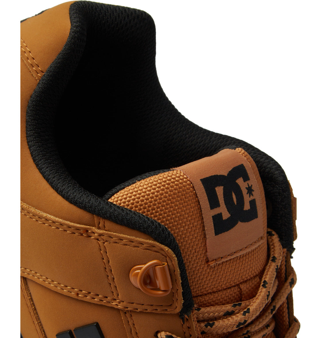 DC Pure Winterized Men Skate Shoes Brown | US-8971BOW