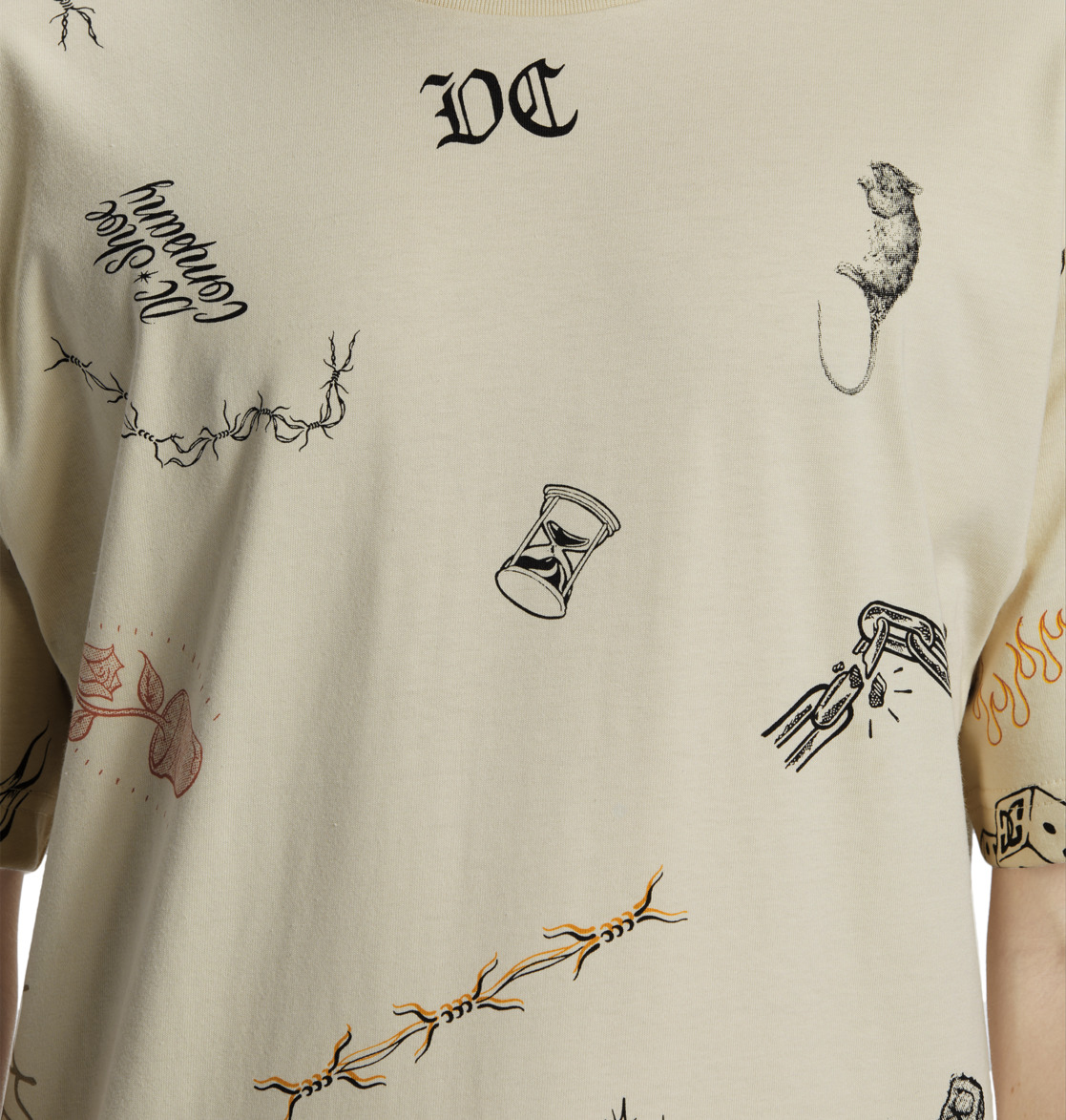 DC Scribble Men T-Shirt Beige | US-6930OWN