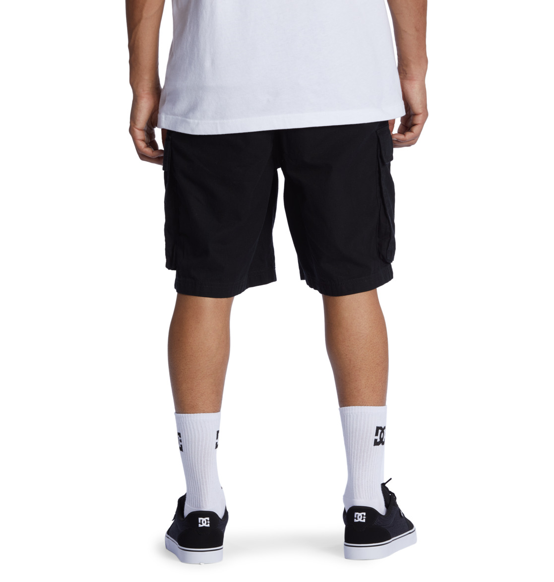 DC Tundra Cargo Men Shorts Black | US-2398AMB